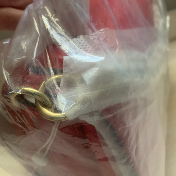 Tory Burch - Picture 4 of 6